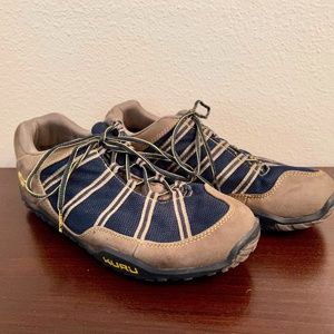 KURU men’s shoes in size 10
